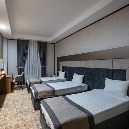 Volga Hotel Baku Exterior foto